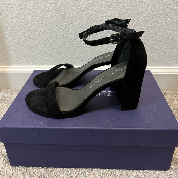 Stuart Weitzman Nearly Nude Sandal - Picture 2 of 4